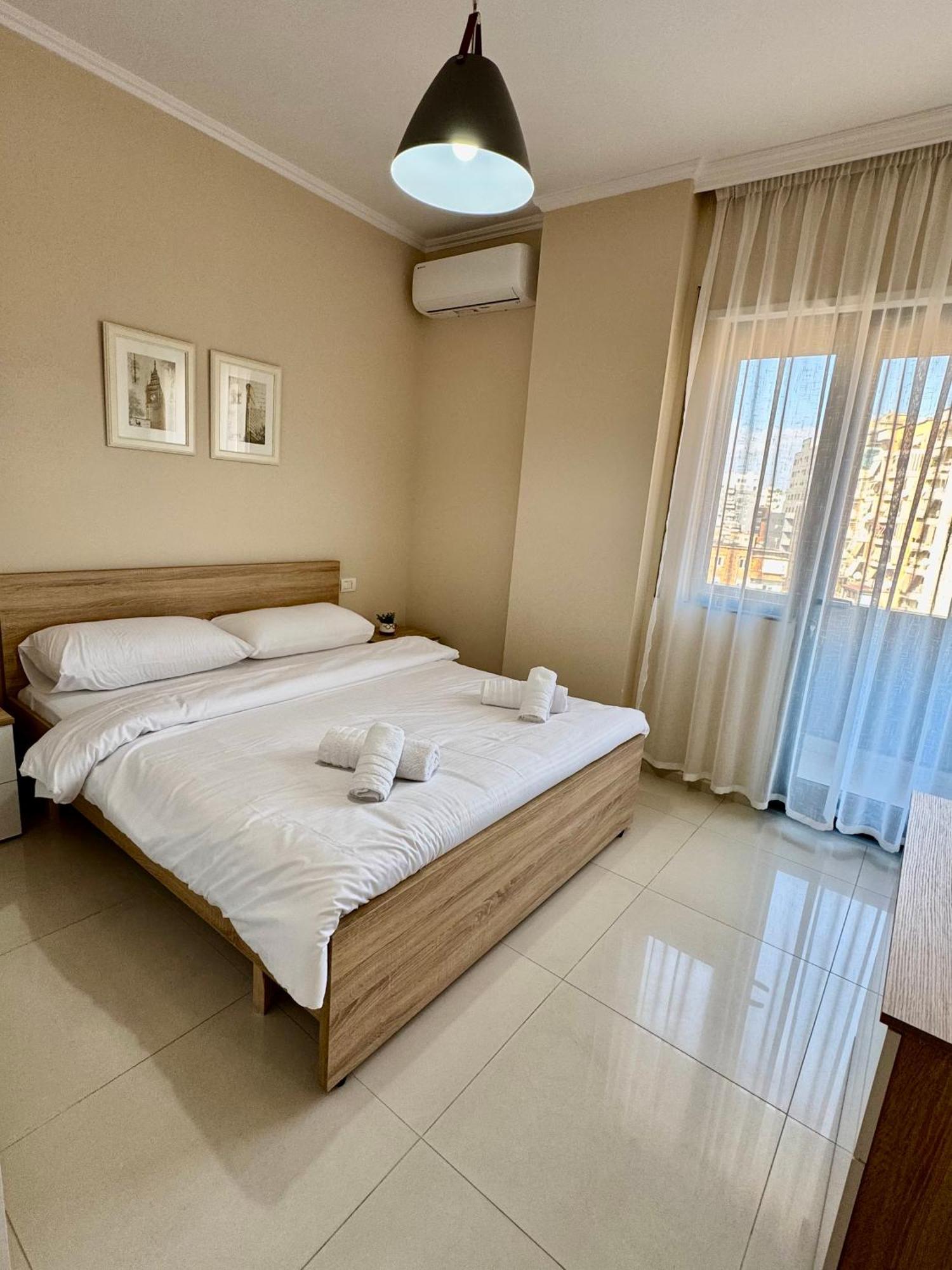 New Bazaar Cozy Apartment 3 티라나 외부 사진